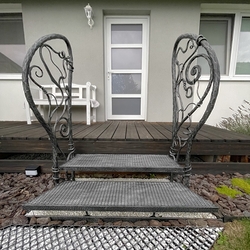 Design-Treppe mit handgeschmiedetem Gelnder von UKOVMI fr den Auenbereich eines Einfamilienhauses