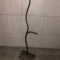 Forged artistic stand, shaped as atree branch for bathrooms and WC