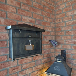 Kovaná poštovní schránka vyrobená v uměleckém kovářství UKOVMI na Slovensku