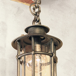 A wrought iron hanging light Classic/T