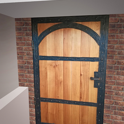 Kované dvere s drevom
