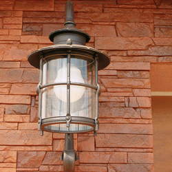 Výjimečná nástěnná lampa se sklem - kované exteriérové ​​svítidlo