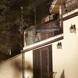 Bogenförmiges schmiedeeisernes Terrassengeländer Bogenförmiges schmiedeeisernes Terrassengeländer