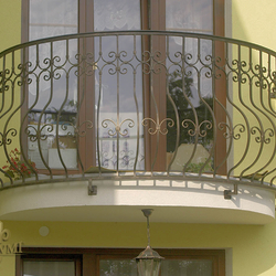 Obloukové zábradlí - balkon - exteriérové zábradlí
