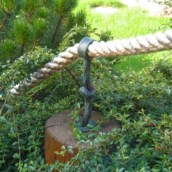 Schmiedeeiserner Handlaufhalter für ein Seil Schmiedeeiserner Handlaufhalter für ein Seil
