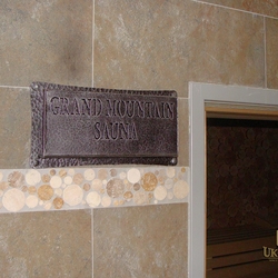 Schmiedeeisernes Türschild für die Sauna Schmiedeeisernes Türschild für die Sauna