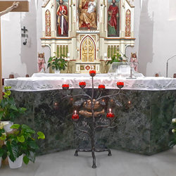 Ručně kovaný svícen vyrobený pro kostel v Tulčík u Prešova - sakrální předměty