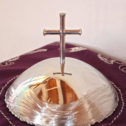 Nerezový kryt na krstiteľnicu - vyrobené do kostola