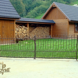 Exkluzívna kovaná brána BABIČKA - Kovaný plot a brána - chalupa - ' Na samote u lesa' 